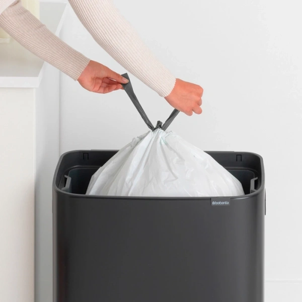 Мусорное ведро Brabantia Bo Touch Bin 223020 60 л, черное