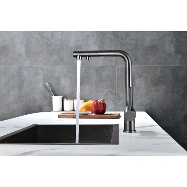 смеситель для кухни с подключением к фильтру paulmark serpentine se213222-gm, цвет вороненая сталь