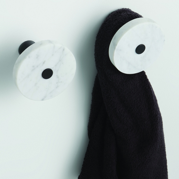 Крючек Bertocci Carrarino 124 4715 0000, подвесной, цвет: Carrara/хром Крючек Bertocci Carrarino 124 4715 0000, подвесной, цвет: Carrara/хром