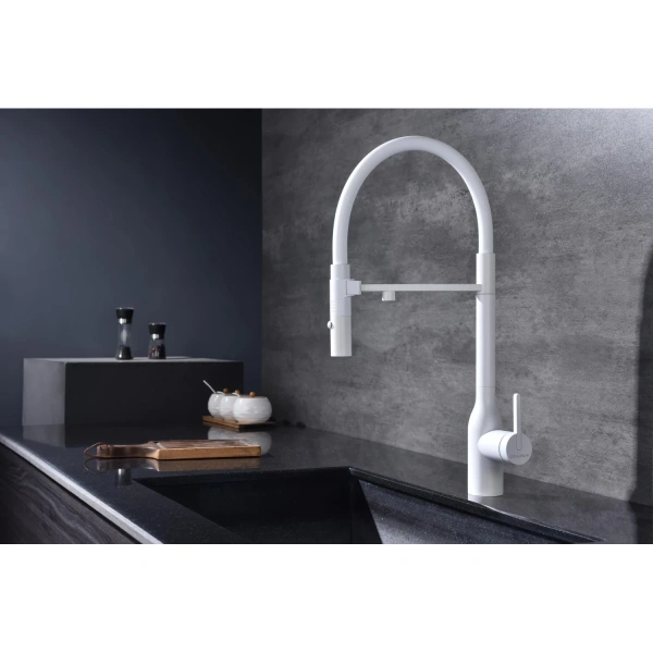 смеситель для кухни paulmark magneto one ma213188-wh, с гибким изливом, цвет белый