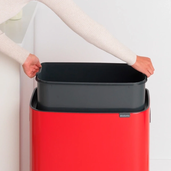 Мусорное ведро 60л Brabantia Touch Bin Bo 223044