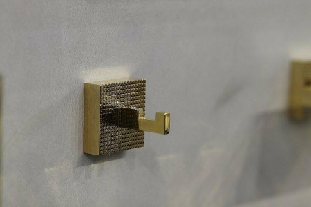 крючок cezares prizma prizma-hk1-03/24 золото 24 карат