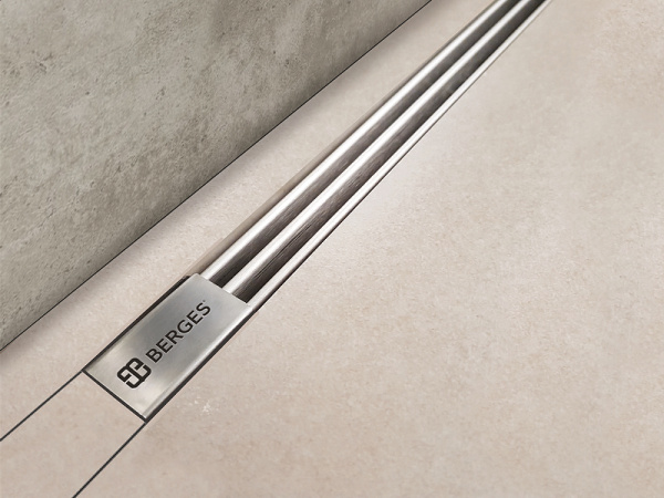 душевой лоток berges super slim 800 090154 с решеткой хром матовый