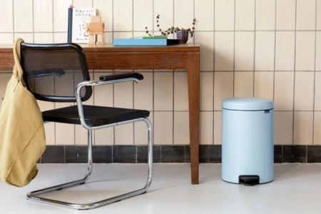 мусорное ведро brabantia newicon 202582 3 л, голубое