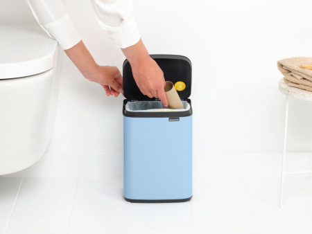 мусорное ведро brabantia bo 224003 4 л, нежно-голубое