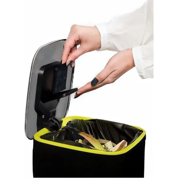 Мусорное ведро Weltwasser WW Mila BL 12L c педалью, черное матовое